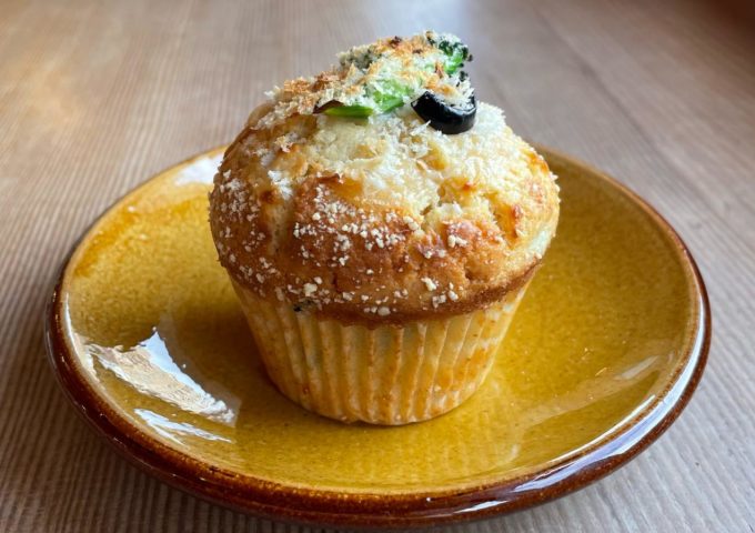 黒オリーブのマフィン 2/6～3/31終了しました
